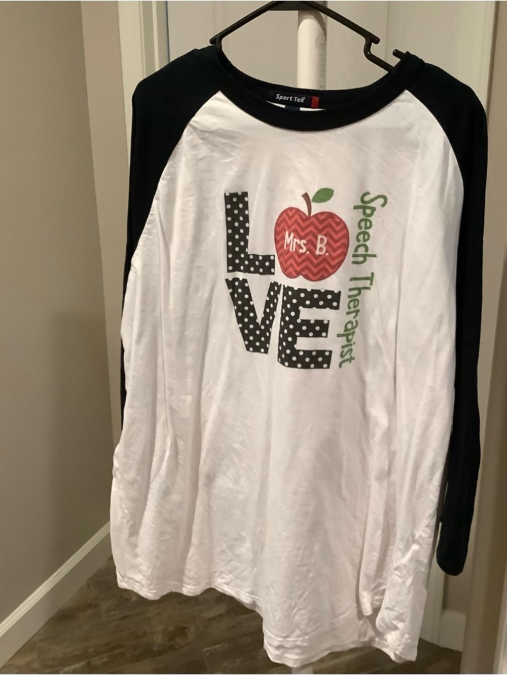Sport-Tek White and Black Raglan 'Love Speech Therapist' Apple Tee size 2XL